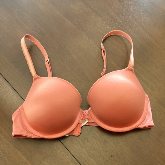 Auden Other - Push-up bra with lace (Free with any purchase!)